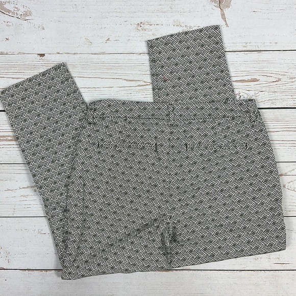 Old Navy Harper Mid-rise Pants, Sz 2 - Picture 3 of 6